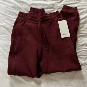 Scuba High-Rise Jogger